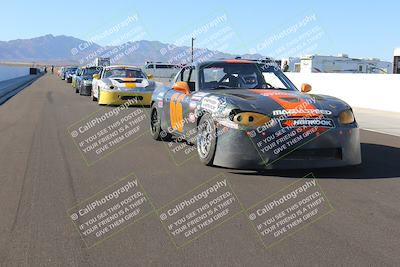 media/Nov-19-2022-Speed Ventures (Sat) [[eb5c8f9508]]/Around the Pits/Pre Grid Race Group/